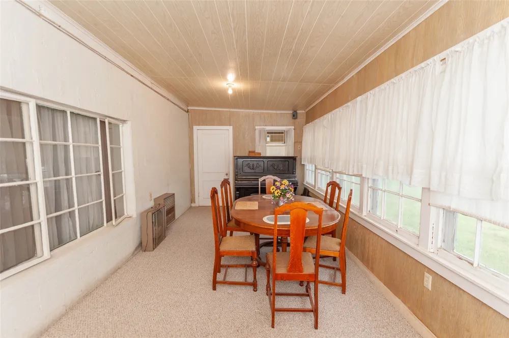 137 Center Loop Whitney, TX 76692