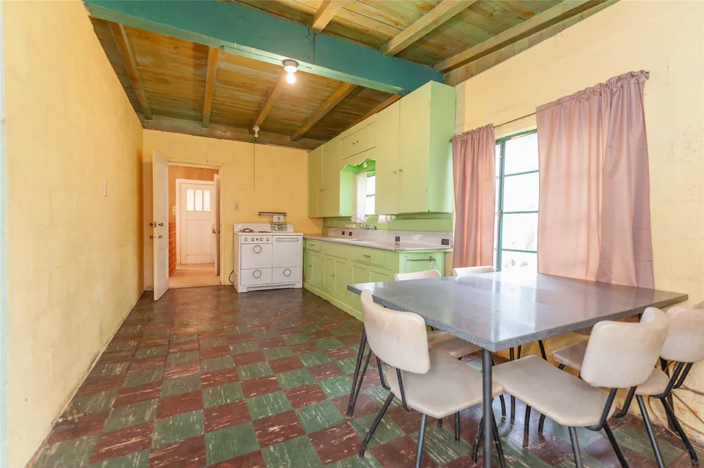137 Center Loop Whitney, TX 76692