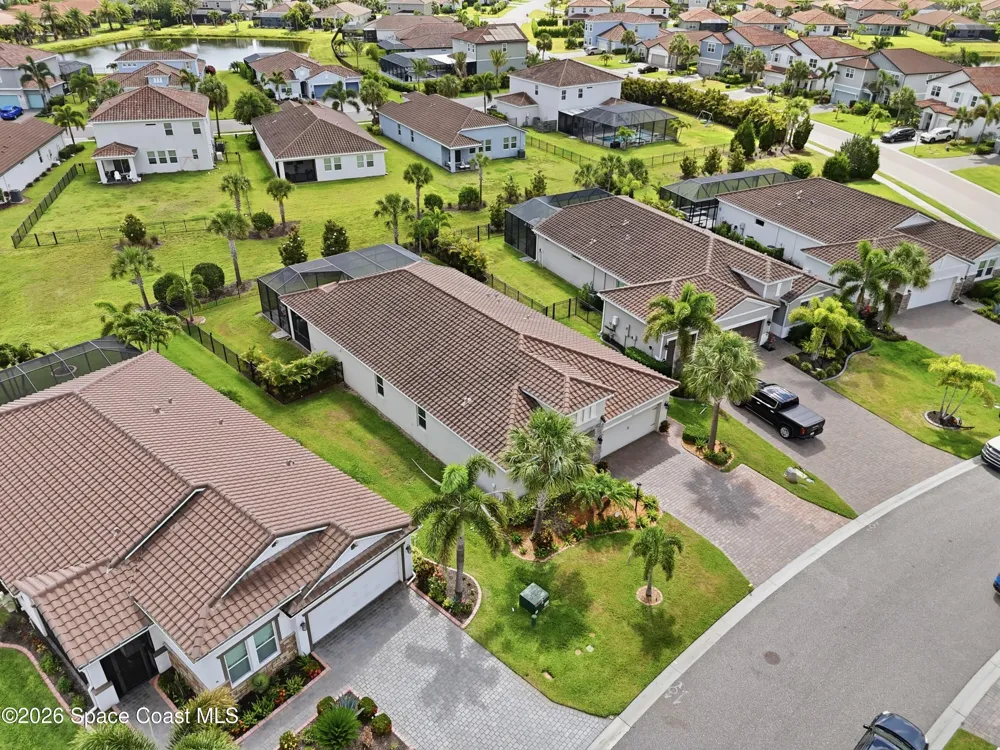 13212 Saw Palm Creek Trail Bradenton, FL 34211
