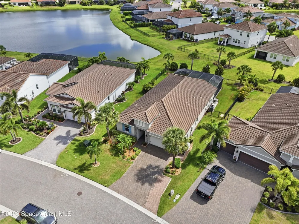 13212 Saw Palm Creek Trail Bradenton, FL 34211