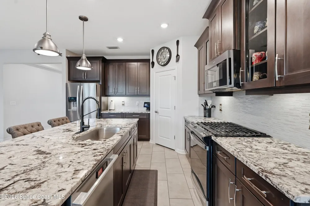 13212 Saw Palm Creek Trail Bradenton, FL 34211