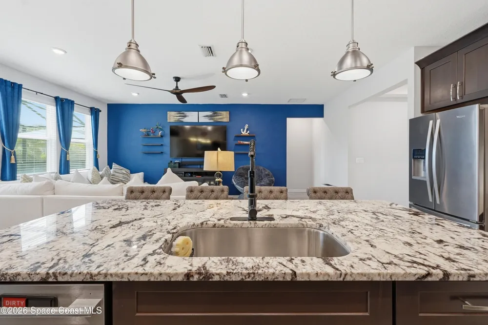 13212 Saw Palm Creek Trail Bradenton, FL 34211