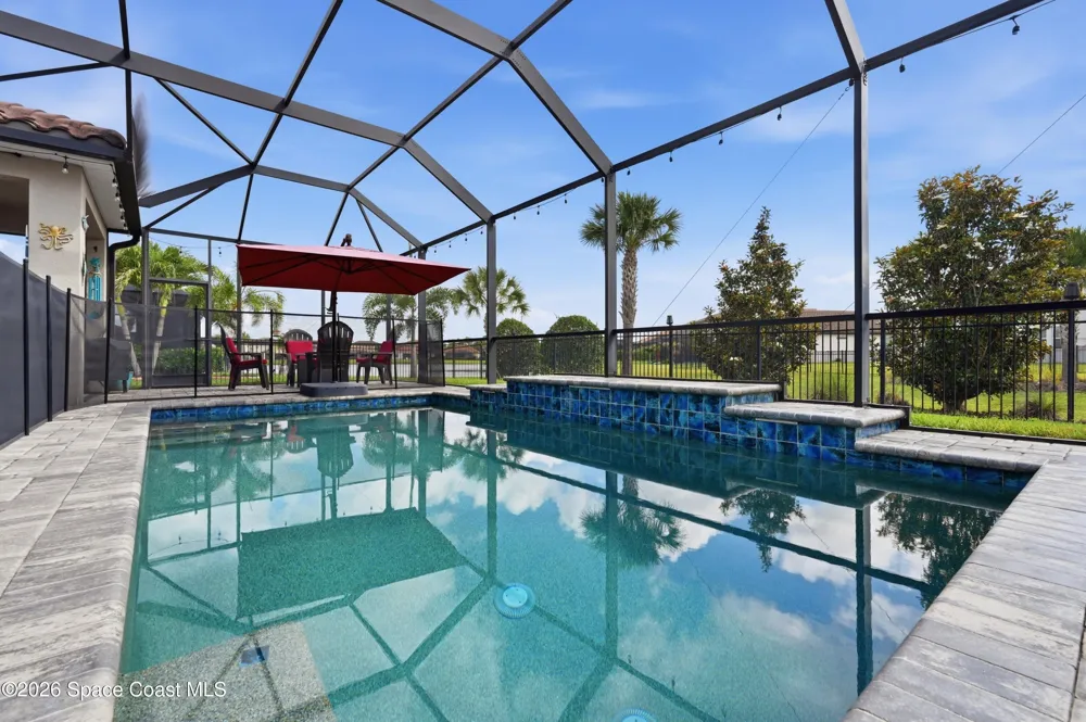 13212 Saw Palm Creek Trail Bradenton, FL 34211