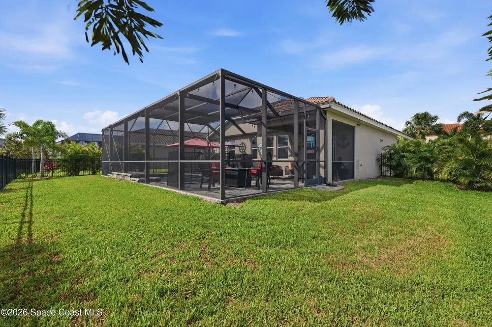 13212 Saw Palm Creek Trail Bradenton, FL 34211