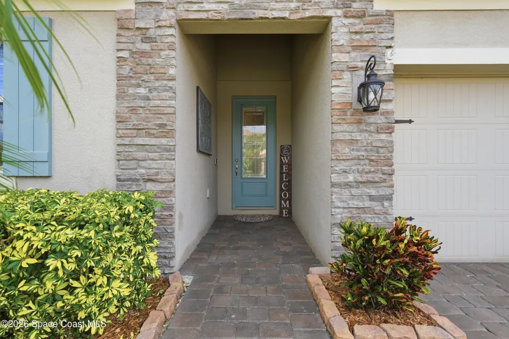 13212 Saw Palm Creek Trail Bradenton, FL 34211