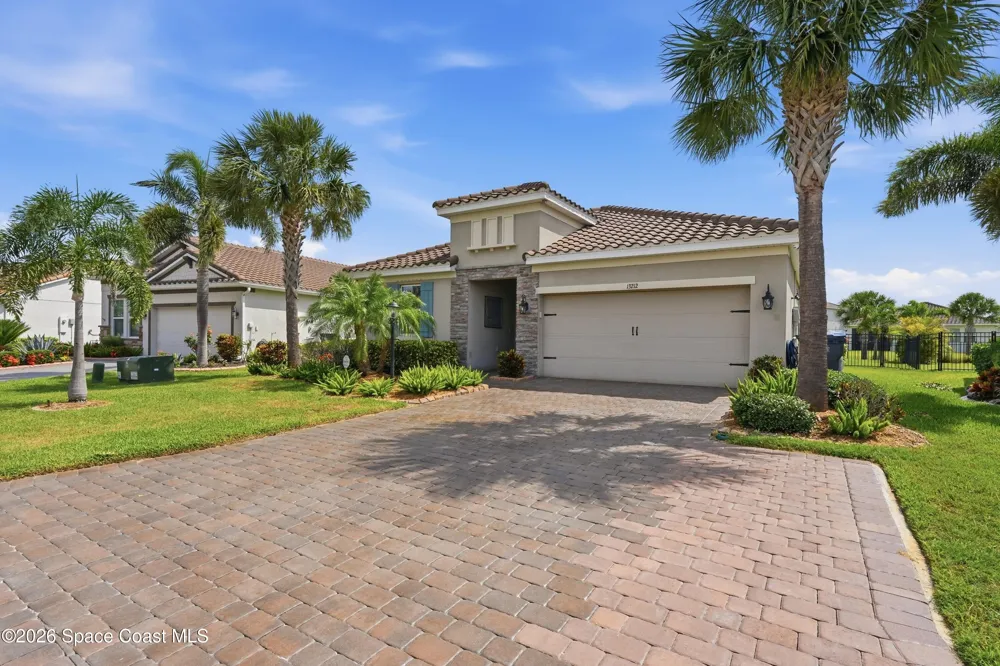 13212 Saw Palm Creek Trail Bradenton, FL 34211