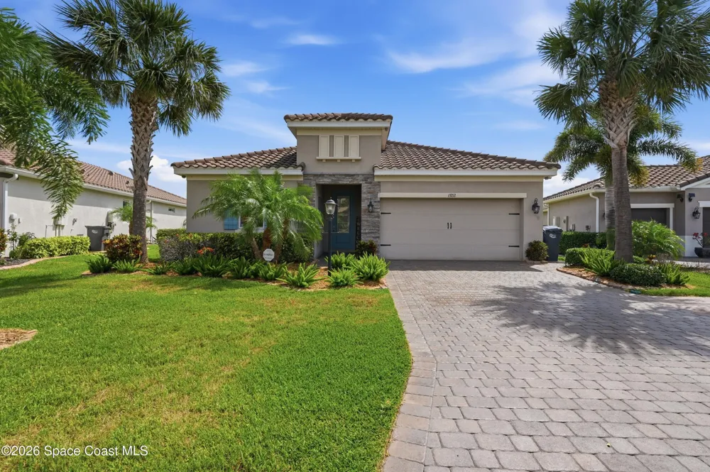 13212 Saw Palm Creek Trail Bradenton, FL 34211