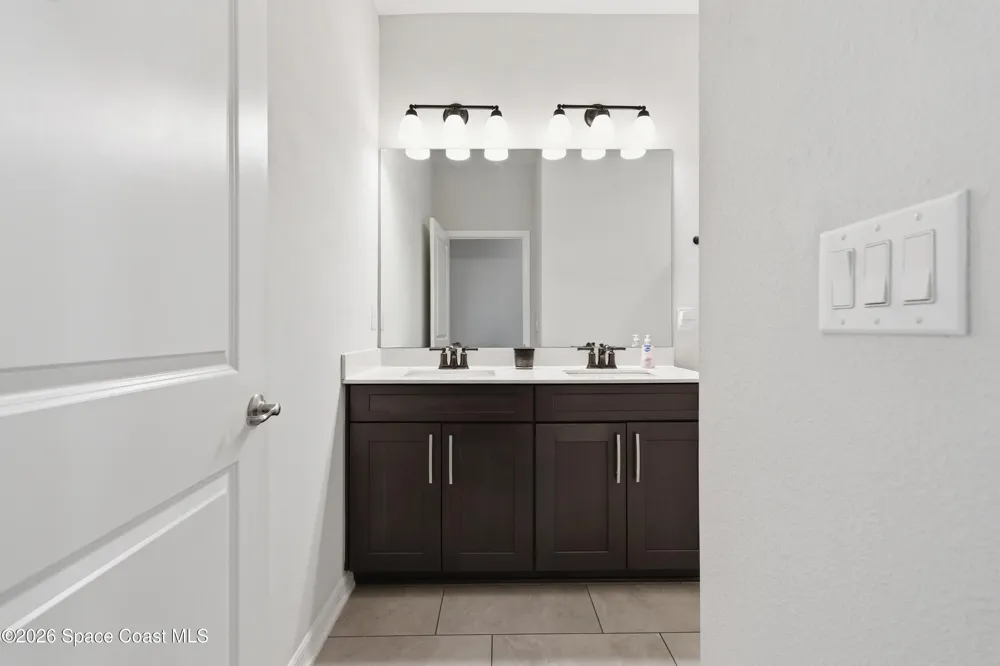13212 Saw Palm Creek Trail Bradenton, FL 34211
