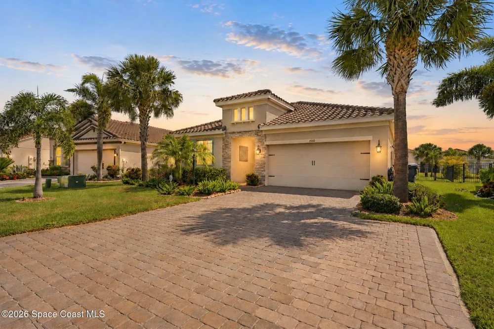 13212 Saw Palm Creek Trail Bradenton, FL 34211
