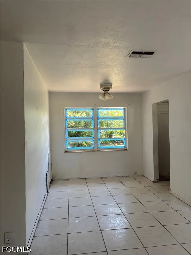 Seminole Avenue Fort Myers, FL 33916