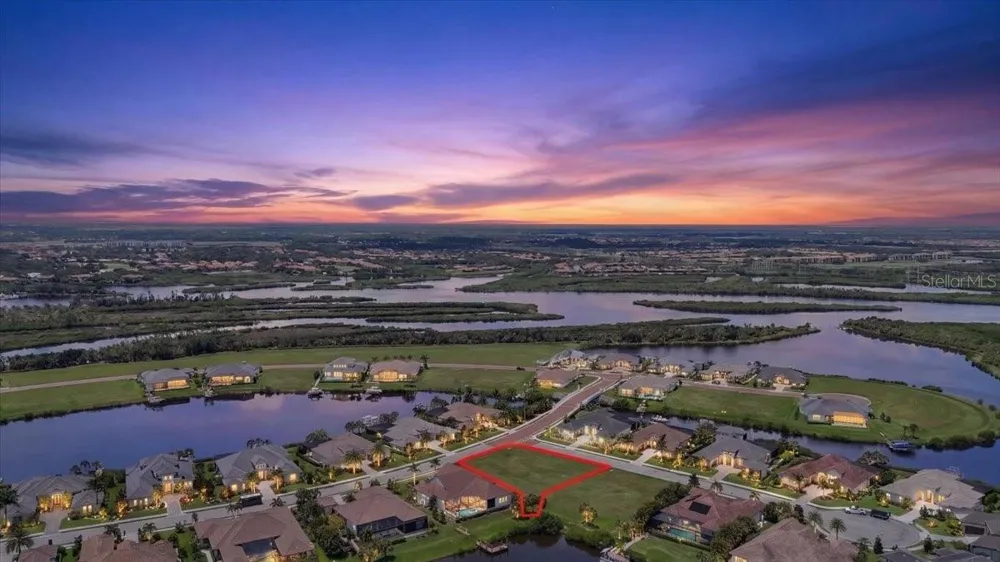 11404 HARBOURSIDE LANE Parrish, FL 34219