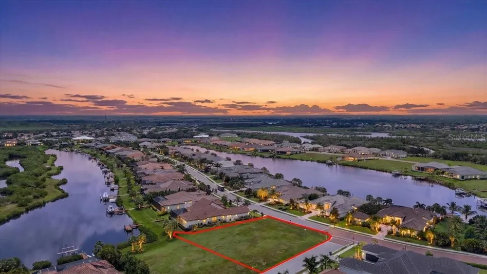 11404 HARBOURSIDE LANE Parrish, FL 34219