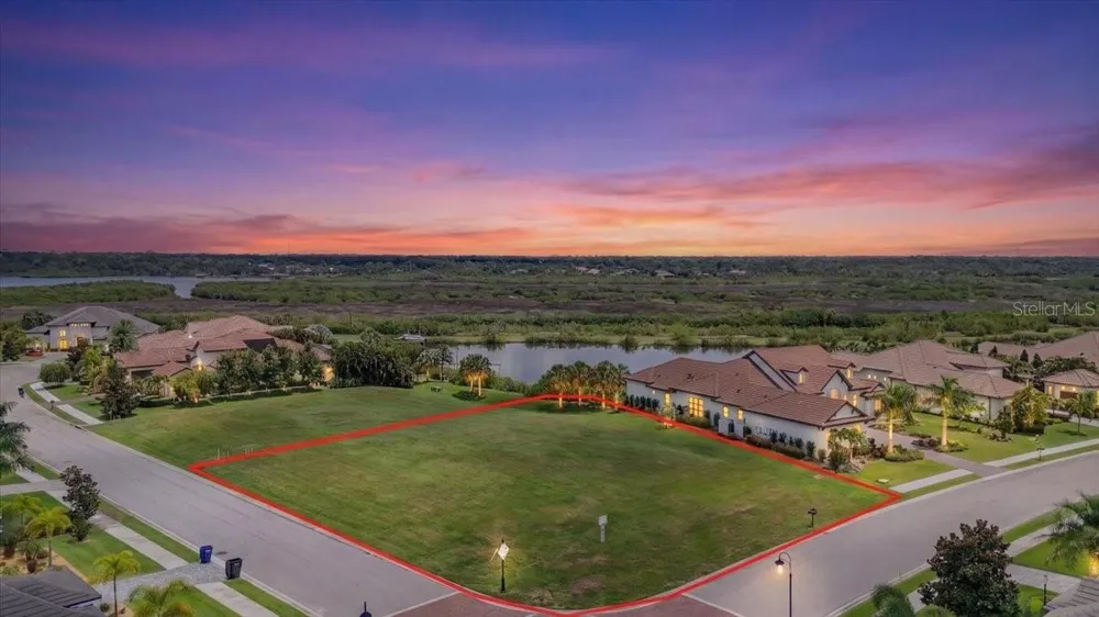 11404 HARBOURSIDE LANE Parrish, FL 34219