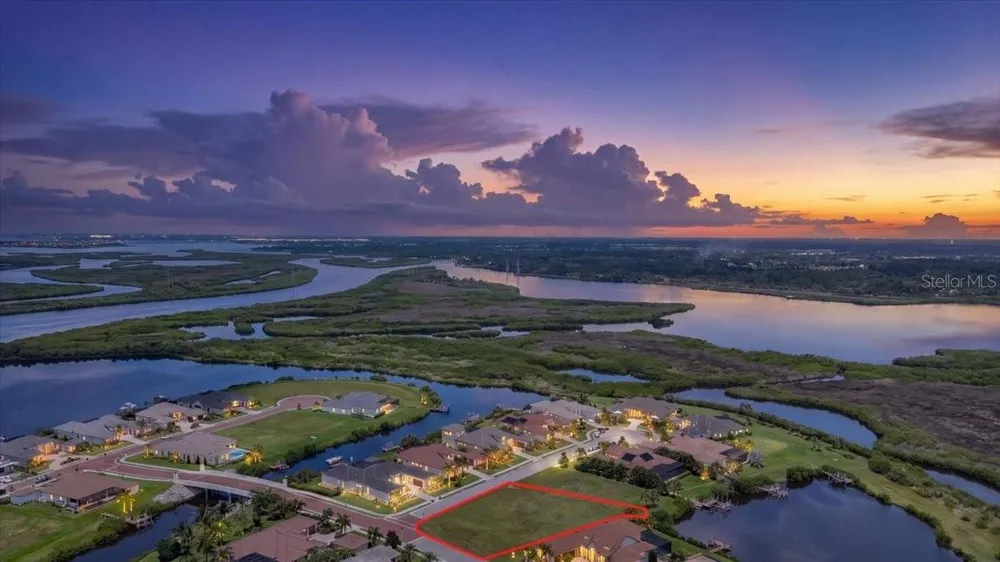 11404 HARBOURSIDE LANE Parrish, FL 34219