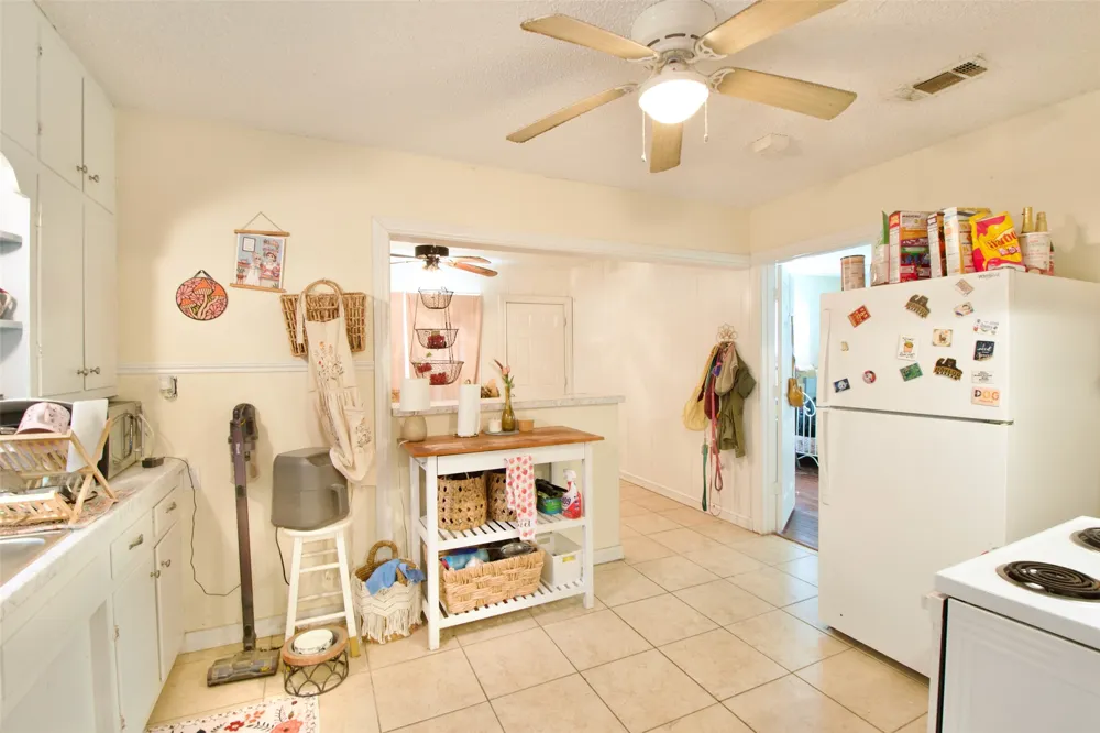 2224 Live Oak Avenue Waco, TX 76708