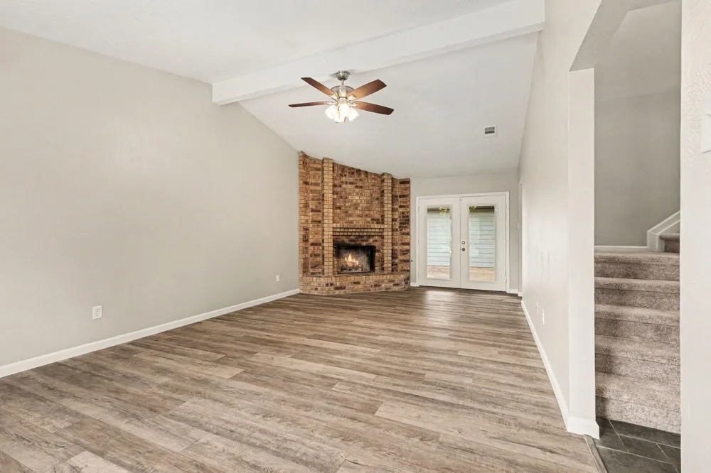 15703 Maple Manor Drive Houston, TX 77095