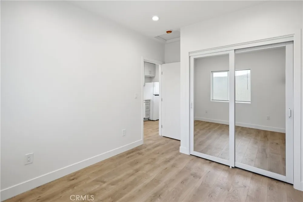 5034 W 130th Hawthorne, CA 90250