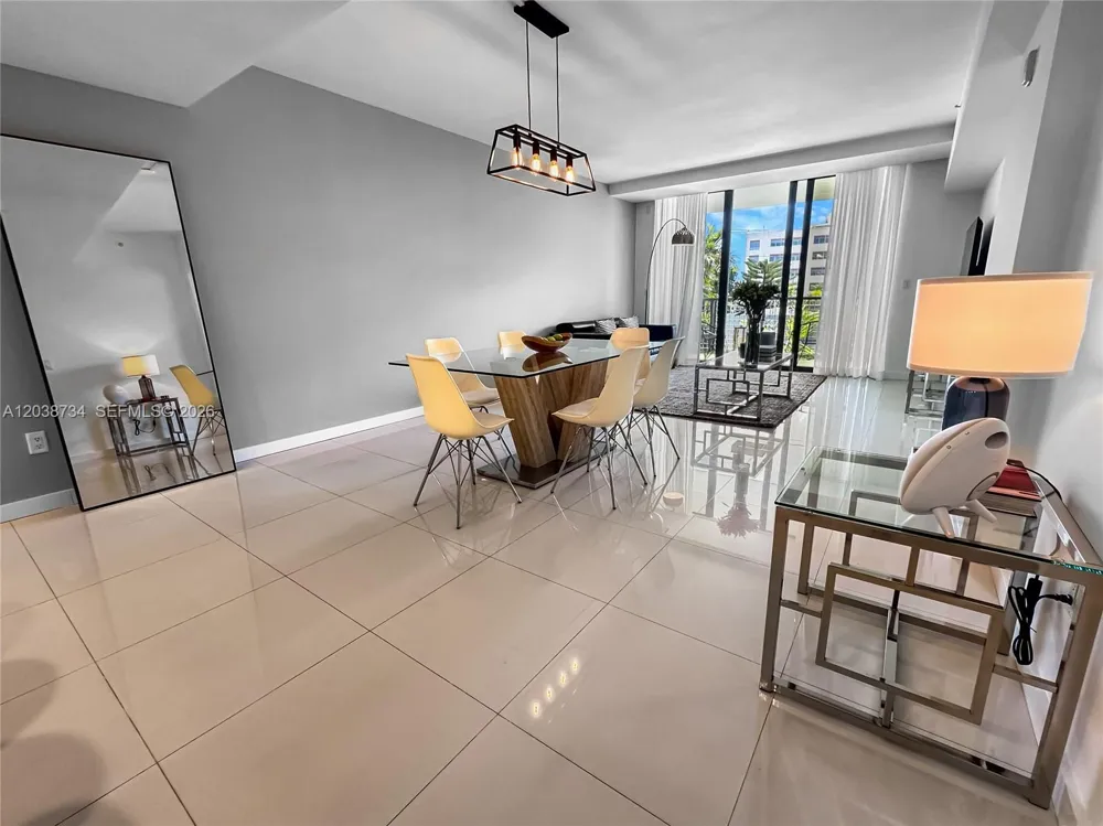 1120 98th St #301 Bay Harbor Islands, FL 33154