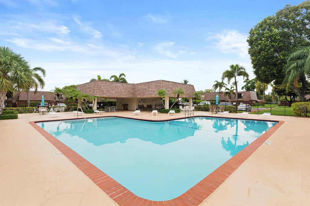 2512 SW 15th Street Deerfield Beach, FL 33442