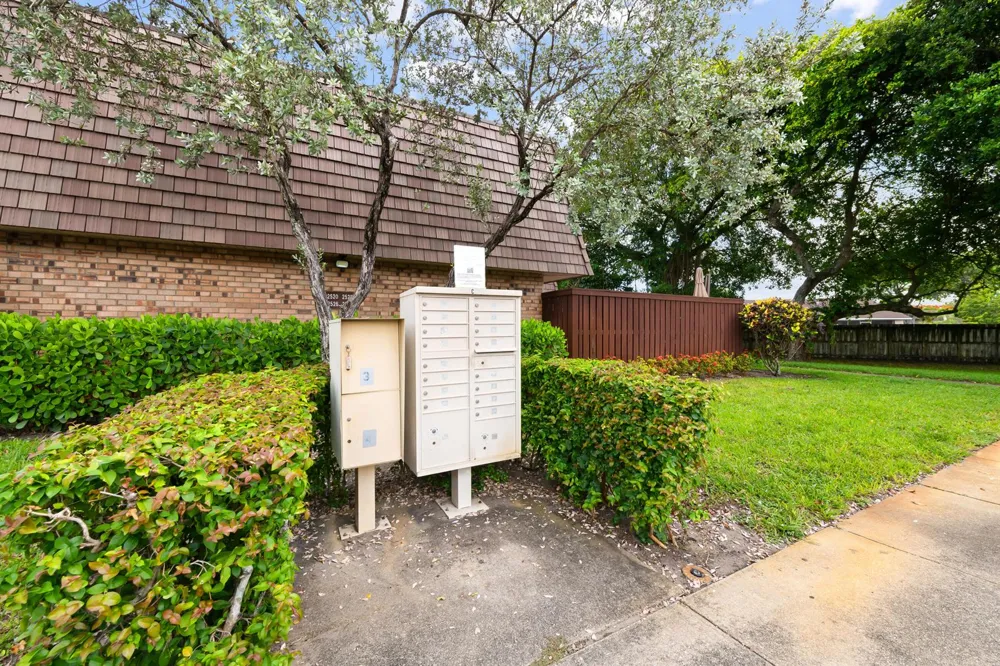 2512 SW 15th Street Deerfield Beach, FL 33442