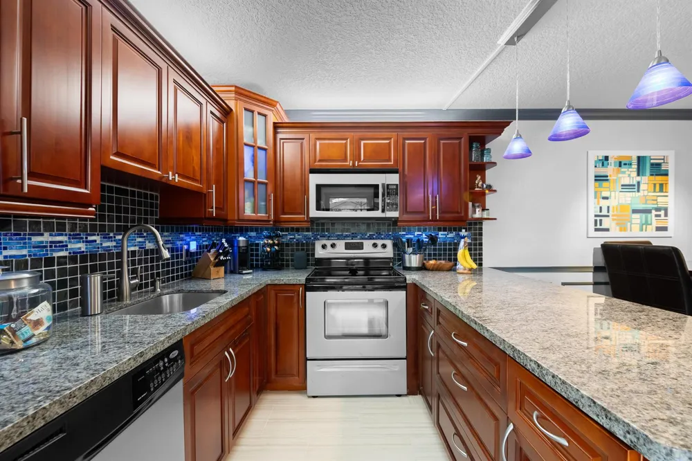 2512 SW 15th Street Deerfield Beach, FL 33442