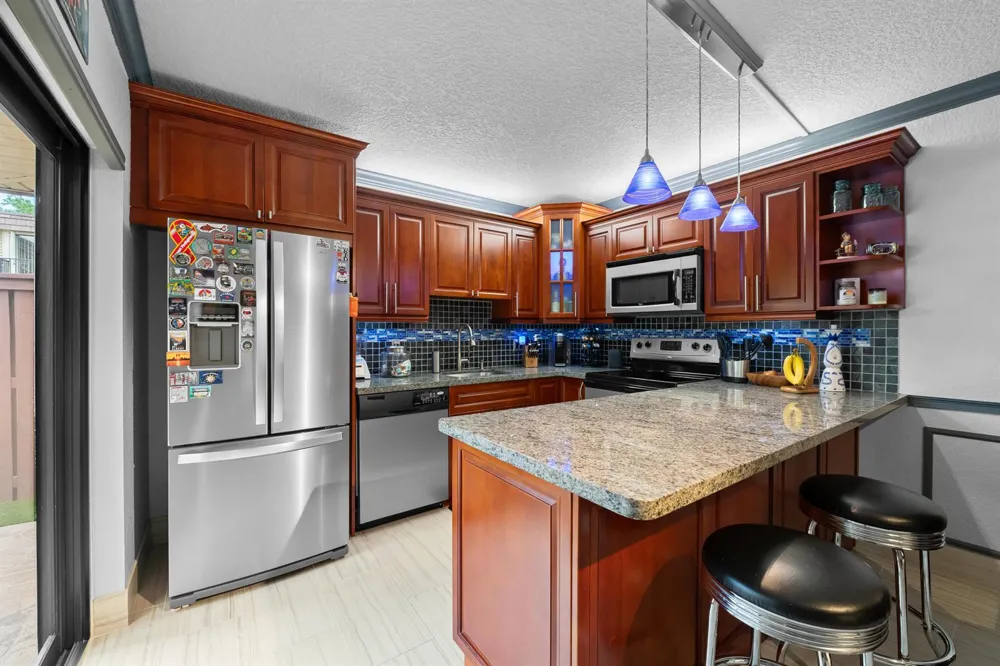 2512 SW 15th Street Deerfield Beach, FL 33442