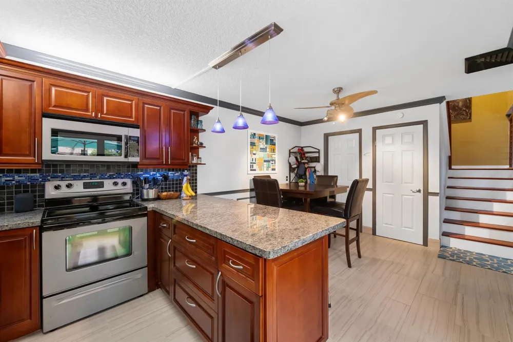 2512 SW 15th Street Deerfield Beach, FL 33442