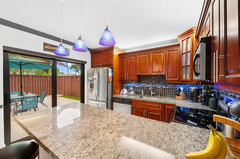2512 SW 15th Street Deerfield Beach, FL 33442
