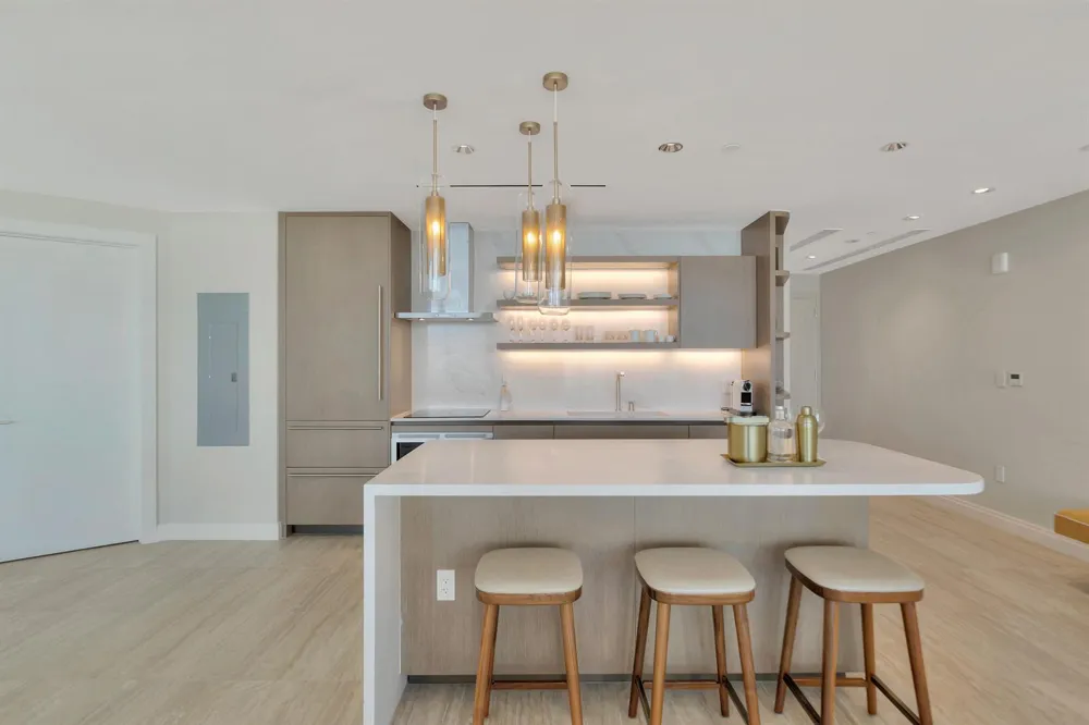 525 Fort Lauderdale Beach Boulevard #602 Fort Lauderdale, FL 33304