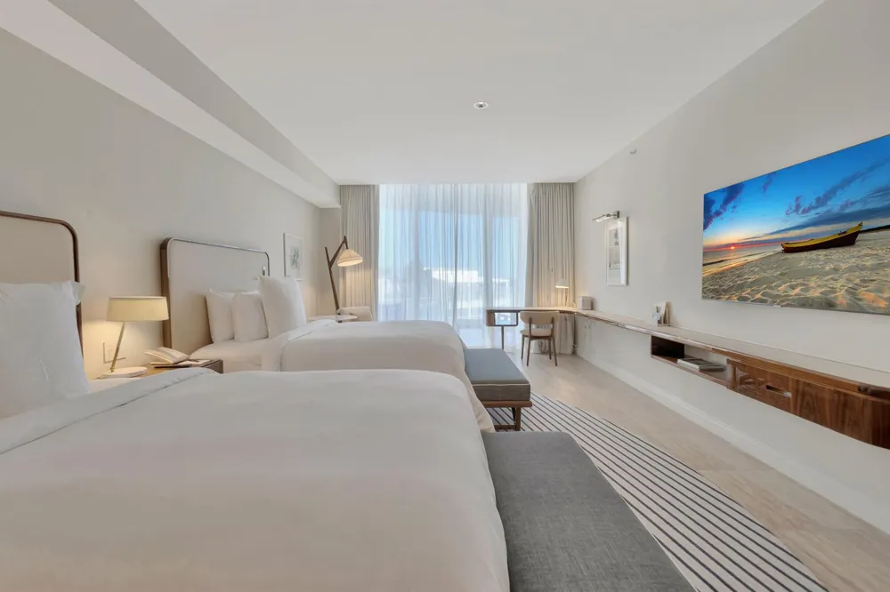 525 Fort Lauderdale Beach Boulevard #602 Fort Lauderdale, FL 33304