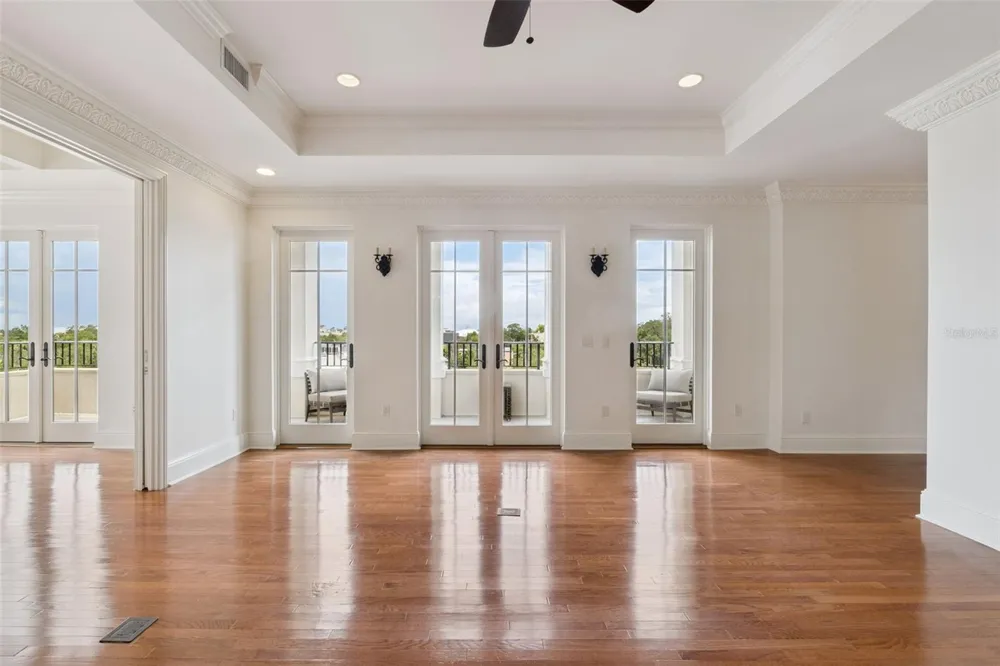 140 E MORSE BOULEVARD #J Winter Park, FL 32789