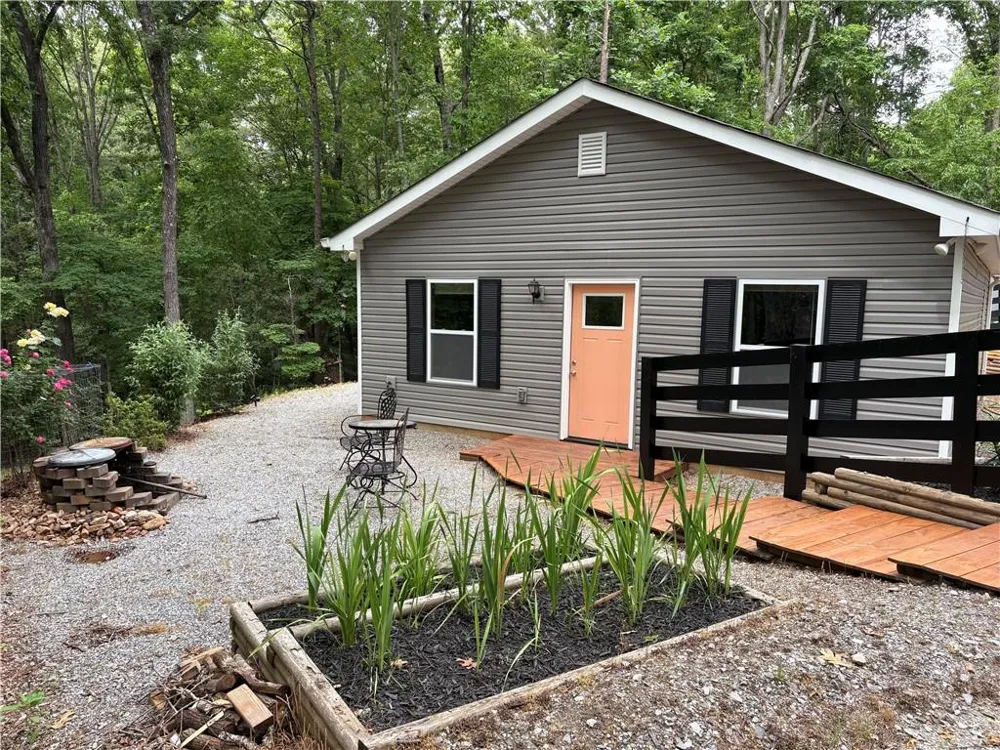 312 Aurum Hill Drive Cleveland, GA 30528