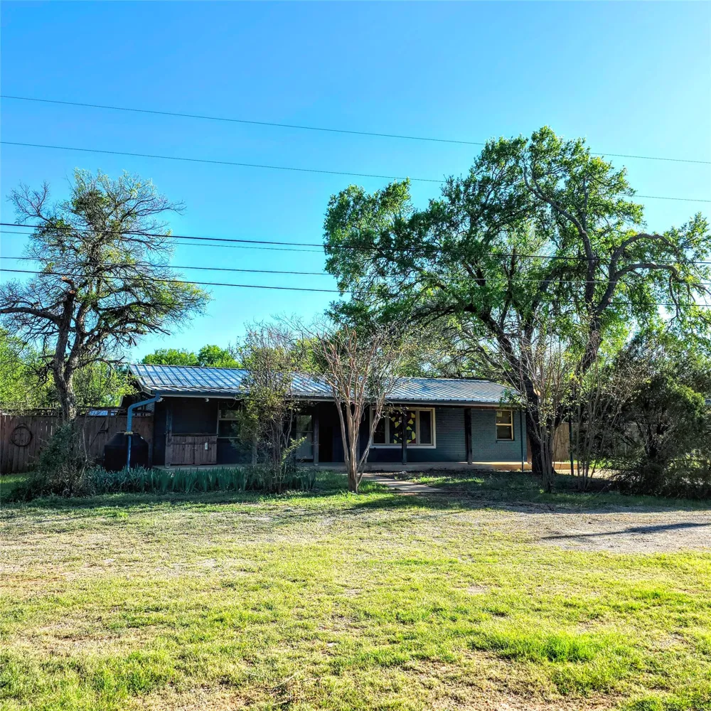 135 Elm Street Palo Pinto, TX 76484