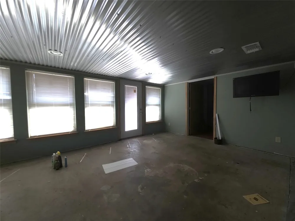 135 Elm Street Palo Pinto, TX 76484