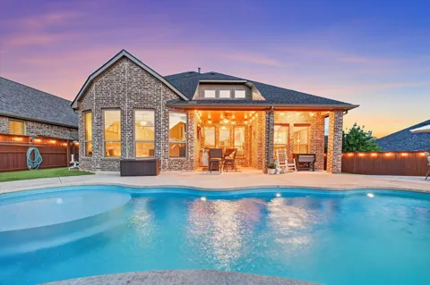 1812 Briscoe Drive