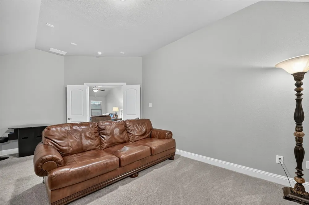 1812 Briscoe Drive Lantana, TX 76226