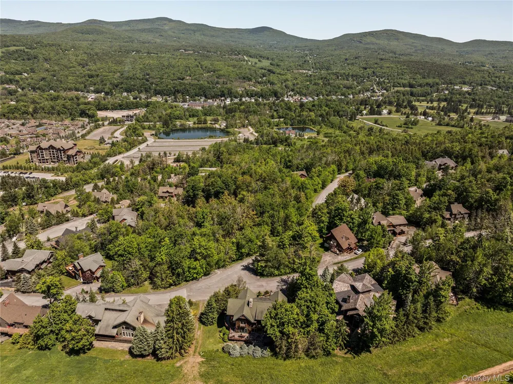 6 White Way Windham, NY 12496