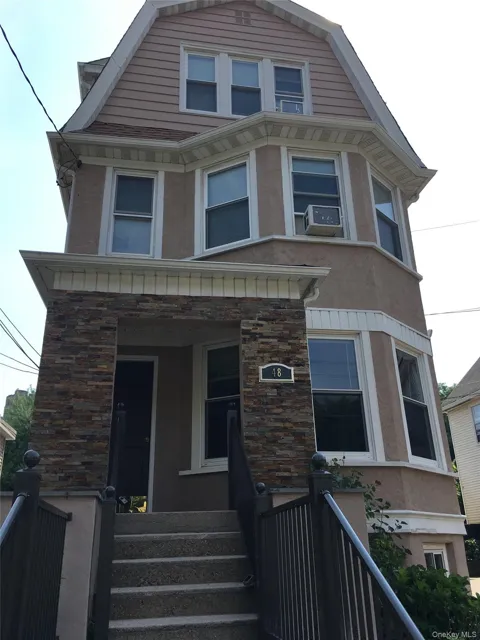 48 Parkway Road #1 flr