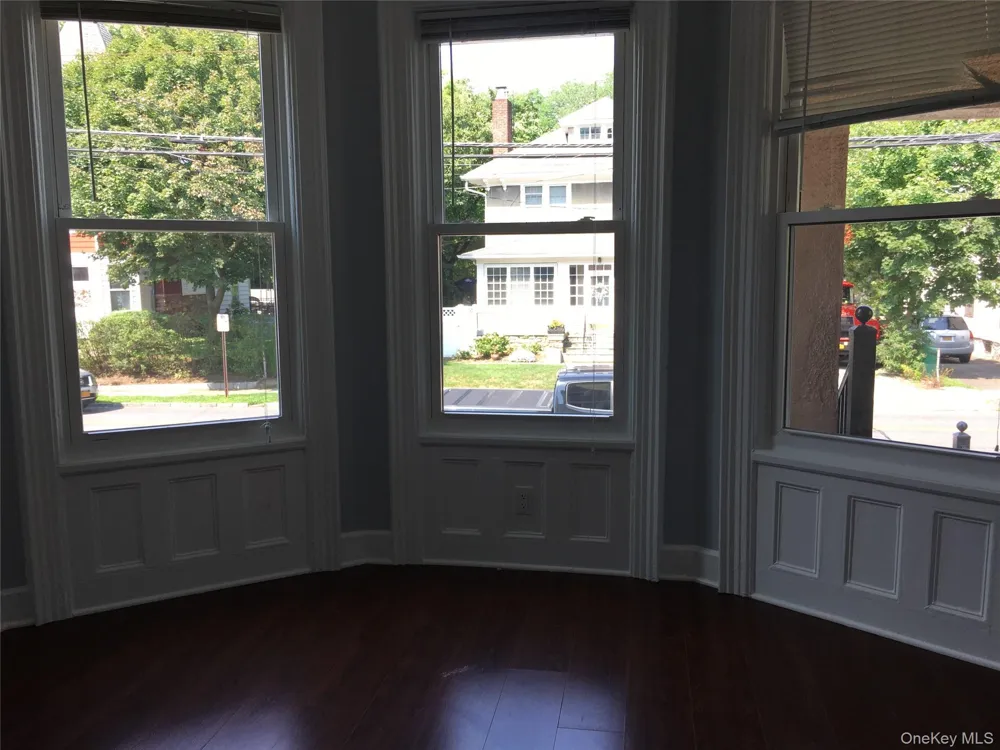 48 Parkway Road #1 flr Bronxville, NY 10708