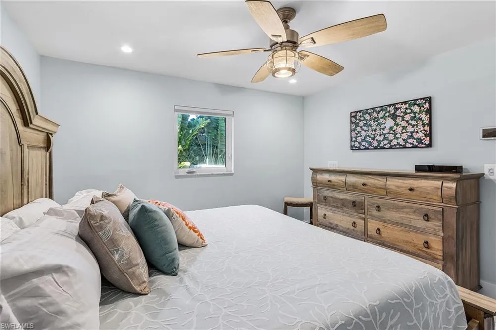 2823 8th Avenue St. James City, FL 33956