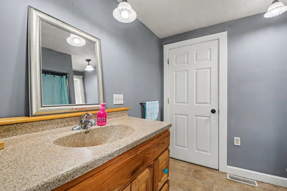 311 S Bridge Street Belding City, MI 48809