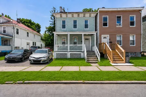 457 1st Street