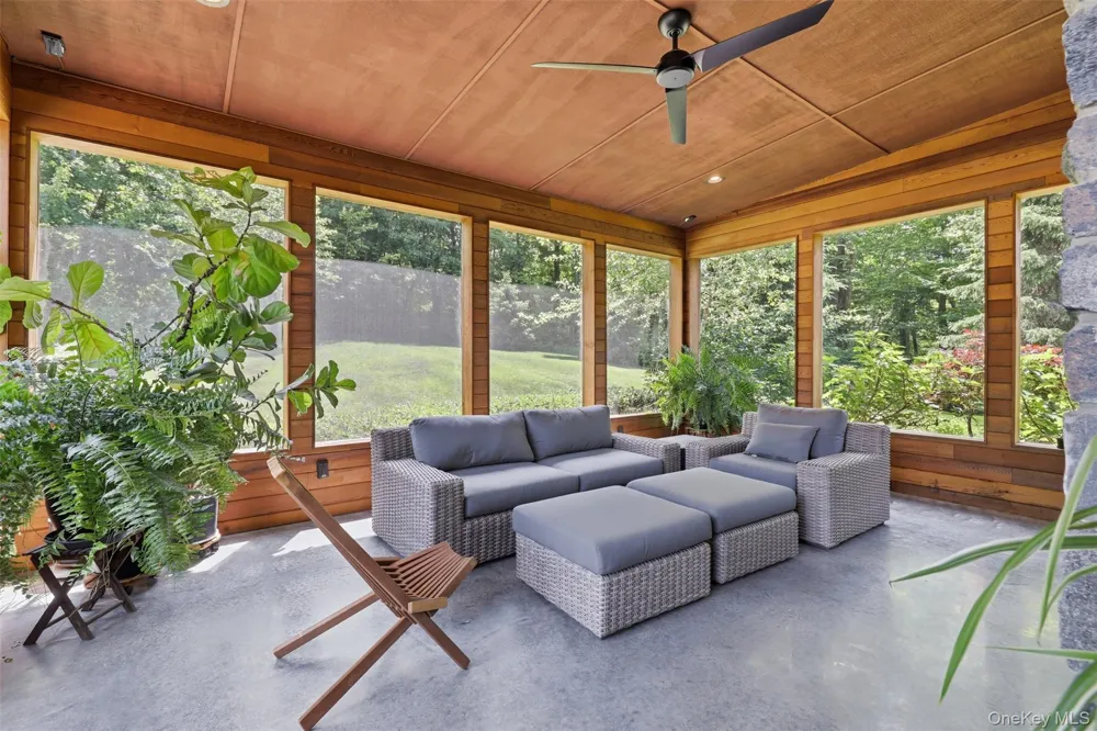 44 Woodlands Trail Clinton Corners, NY 12514