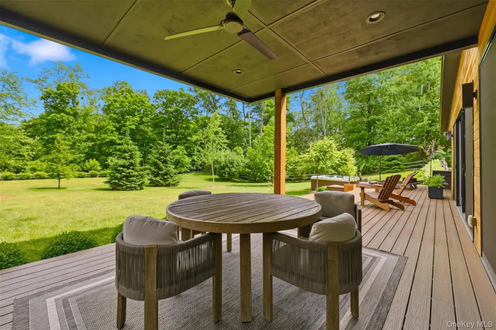 44 Woodlands Trail Clinton Corners, NY 12514