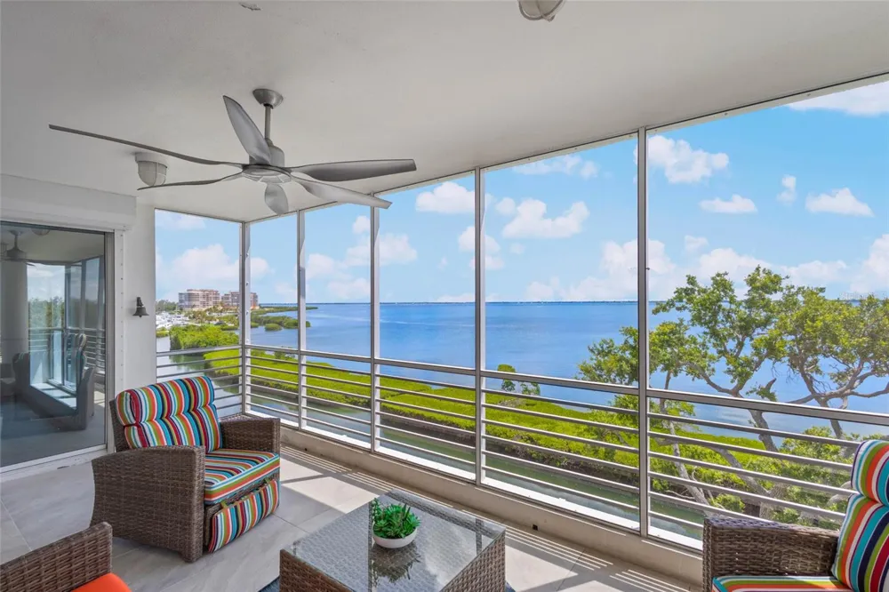 2450 HARBOURSIDE DRIVE #244 Longboat Key, FL 34228