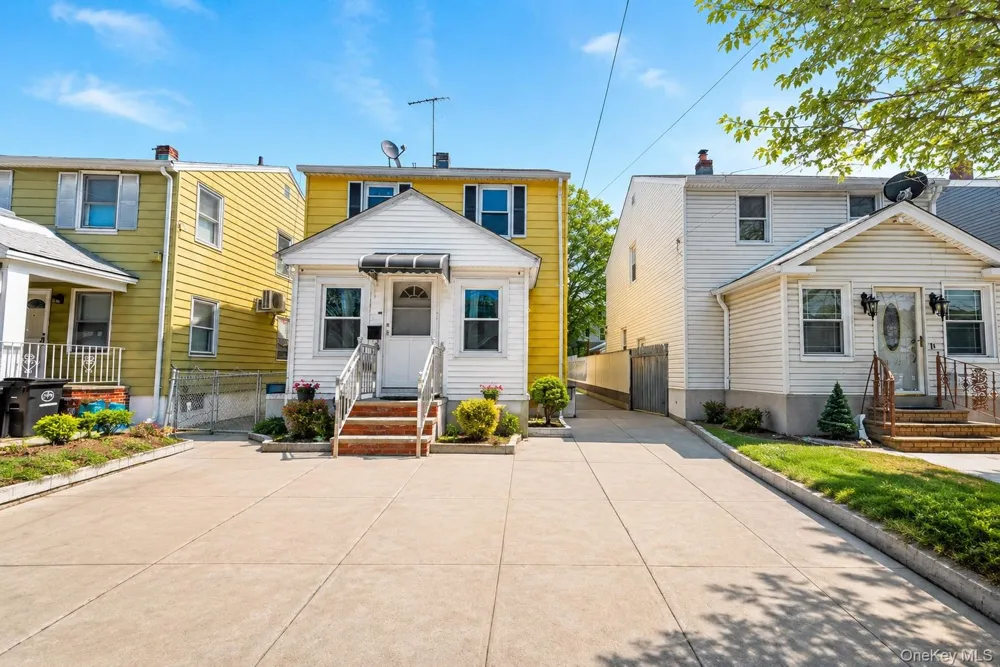 13337 118th Street South Ozone Park, NY 11420