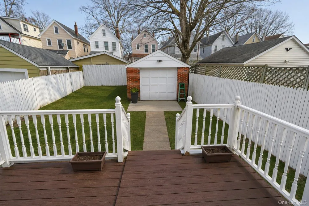 13337 118th Street South Ozone Park, NY 11420