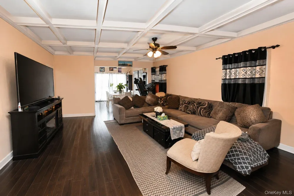 13337 118th Street South Ozone Park, NY 11420