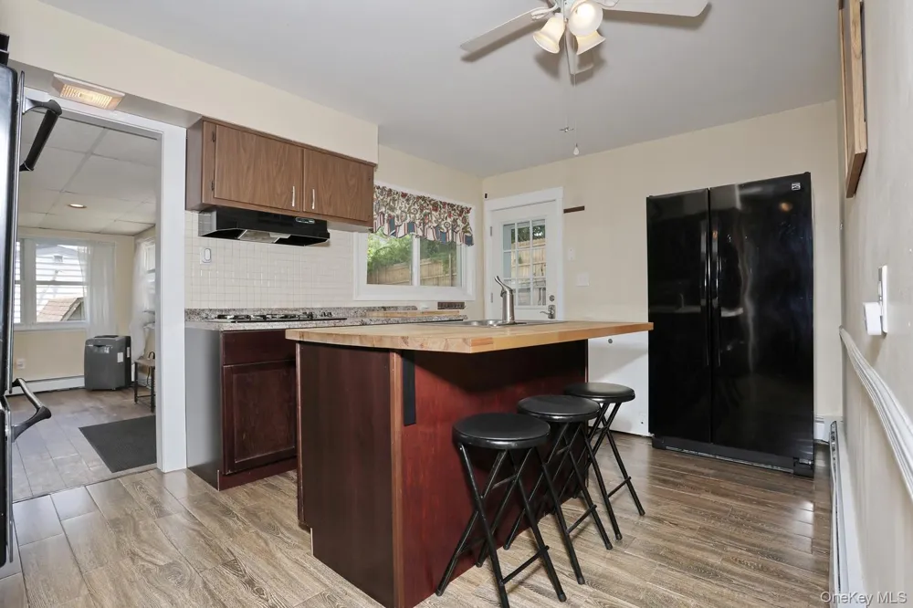 1 Havervale Lane Garnerville, NY 10923