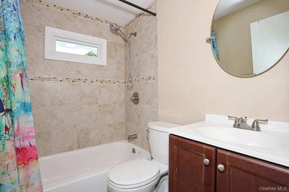 1 Havervale Lane Garnerville, NY 10923